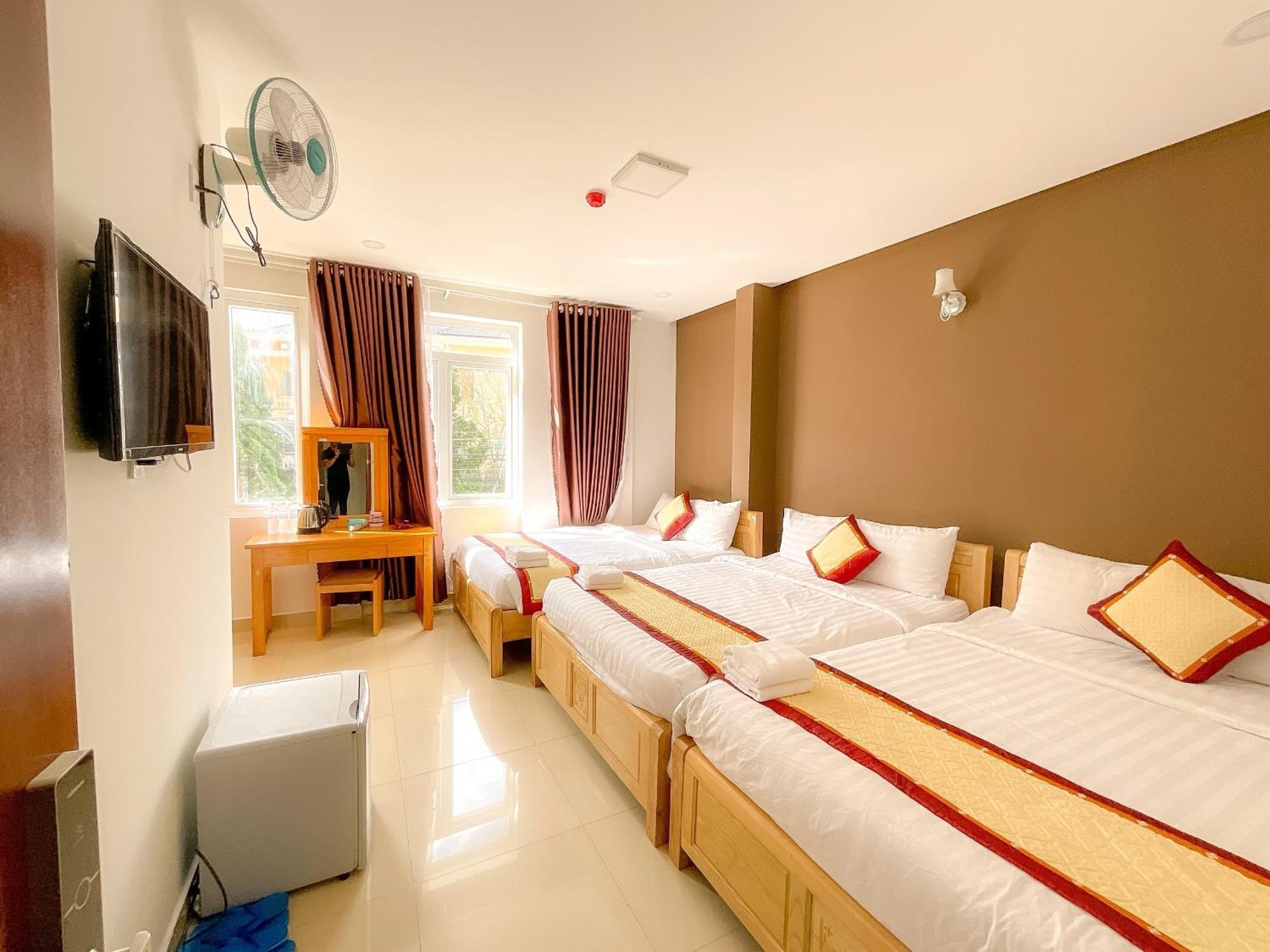 Thanh Thanh 2 Hotel Далат Экстерьер фото